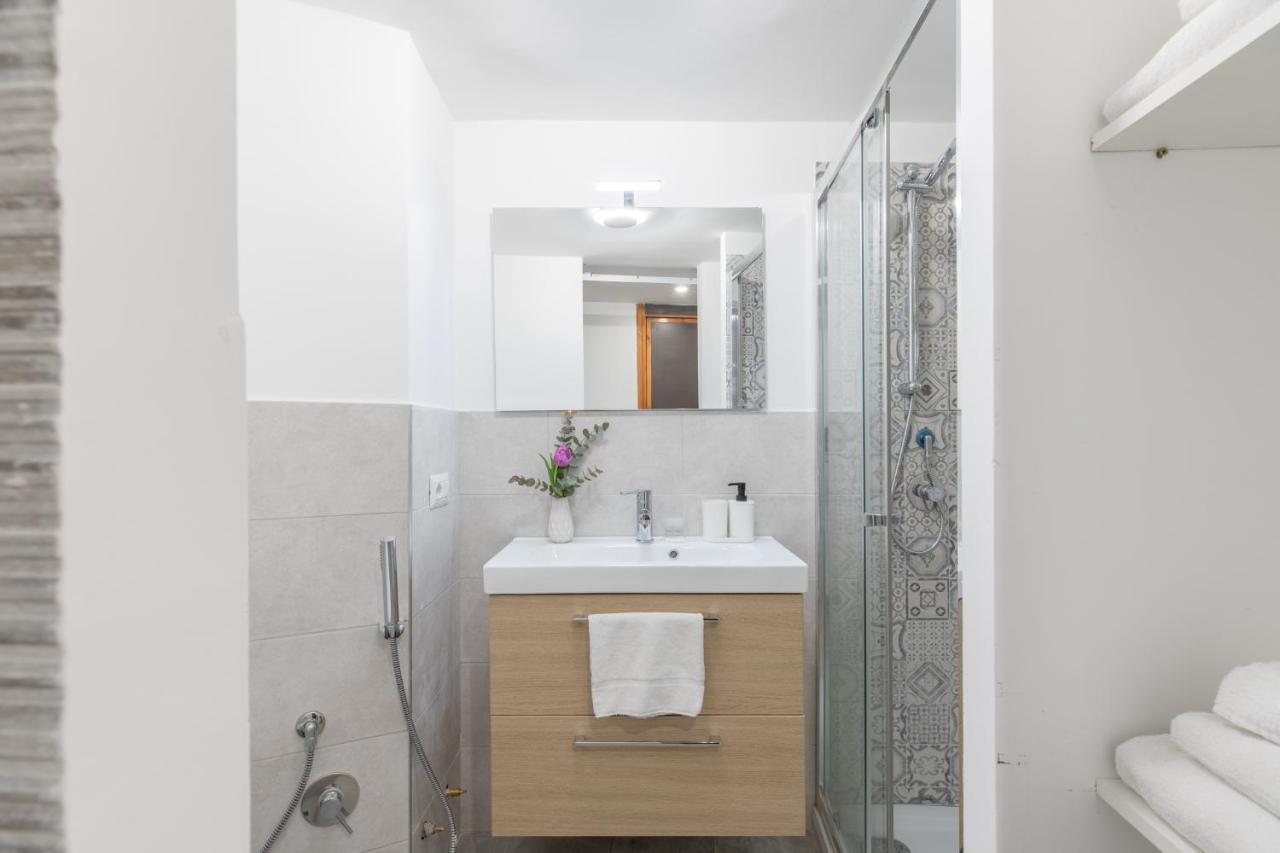 Comfy Studio X2 - Trastevere District! Roma Ngoại thất bức ảnh
