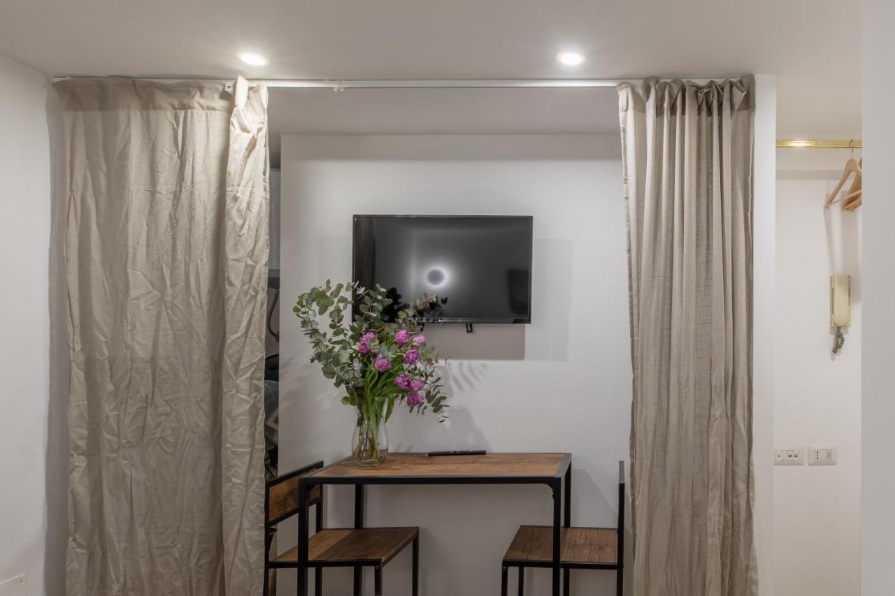 Comfy Studio X2 - Trastevere District! Roma Ngoại thất bức ảnh